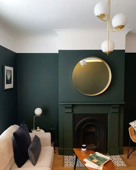 Rounded Fireplace Mantle, Painted Fireplaces, Snug Room, Dark Green Walls, Interesting Interiors, Traditional Paint, Lounge Ideas, Cosy Living Room, Common Room