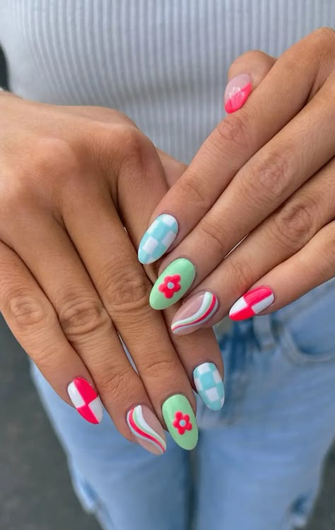 Beach Nails Bright Colors, Love Shack Fancy Inspired Nails, Acrylic Nail Designs Preppy, Hot Pink Nails With Smiley Face, Easy Trendy Nail Designs, Fruit Nail Inspiration, Aruba Nail Ideas, Nail Art Ideas Spring, Summer Nails Funky