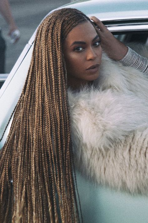 Fluffy Fashion, Beyonce Braids, Beyonce 2013, Box Braids Pictures, Beyonce Lemonade, Beyonce Formation, Beyoncé Giselle Knowles-carter, Beyoncé Giselle Knowles, Beyonce Queen