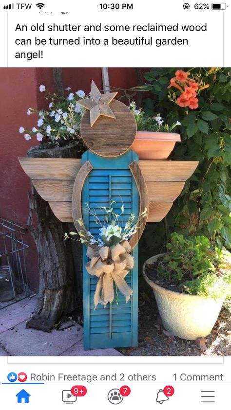 Shutter Angel, Old Fence Boards, Shutter Projects, Garden Angel, Diy Shutters, Fence Boards, Wooden Angel, Old Shutters, Garden Angels