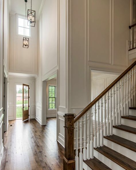 3,746 Likes, 48 Comments - Vintage South Development (@vintagesouthdevelopment) on Instagram: “Foyer volume #vintagesouthdevelopment #vintagesouth #nashville” Applied Molding, Foyer Ideas Entryway, Foyer Staircase, High Ceiling Living Room, Double Staircase, Entry Stairs, Staircase Remodel, Foyer Decorating, Up House