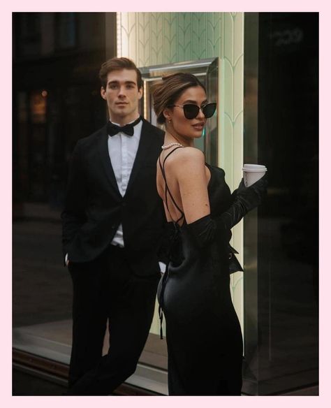 Couple Ootd, Luxury Couple, Instagram Breakfast, Glam Photoshoot, Pull Oversize, Engagement Poses, Engagement Photo Inspiration, Shooting Photo, Black Wedding Dresses