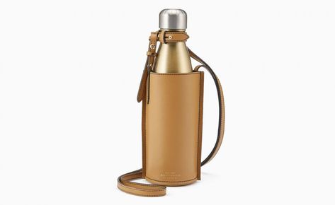 Holiday hotlist: we’re packing these stylish summer accessories Safari Aesthetic, Ocean Bottle, Swell Water Bottle, Water Bottle Design, Water Bottle Holders, Water Well, Resin Coating, Bottle Bag, Bottle Holder