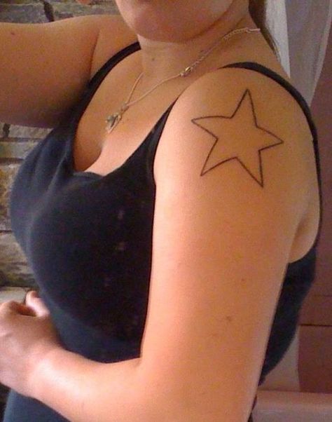 Black Star Tattoo, Matching Tats, Fantasy Tattoos, Star Tattoo, Dope Tattoos For Women, Dope Tattoos, Star Tattoos, Pretty Tattoos, Get A Tattoo