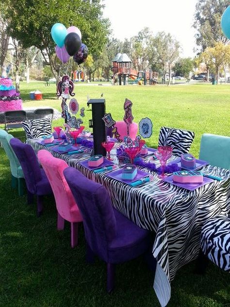 Monster High birthday party | CatchMyParty.com Monster High Birthday Party Ideas, Monster High Birthday Party, Mismatched Chairs, Monster High Party, Wood Chairs, 9th Birthday Parties, Monster Birthday, Bday Girl, Monster Party