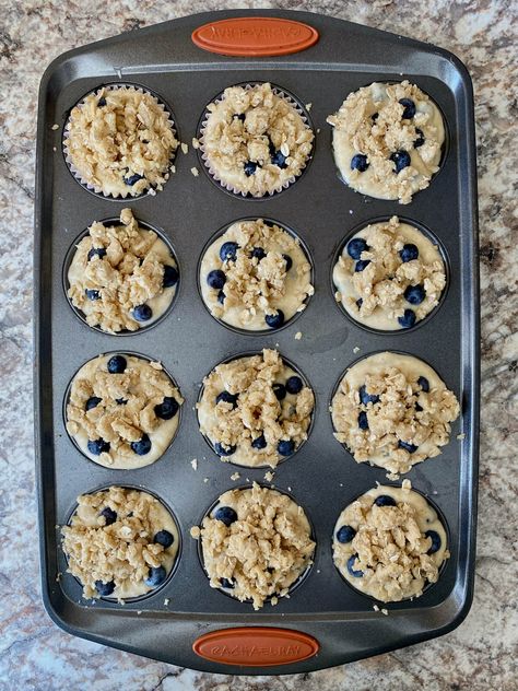 Sourdough Blueberry Muffins with Oat Streusel Topping - Everyday Homemade Oat Streusel Topping, Sourdough Blueberry Muffins, Sourdough Blueberry, Sourdough Bread Starter, Bread Starter, Soft Pretzels, Streusel Topping, Blueberry Muffins, Pumpkin Muffins