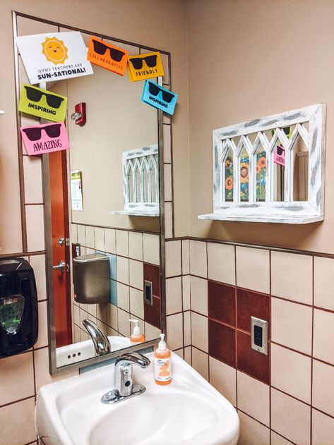 Adding Cheer to Staff Bathrooms: Teacher Appreciation Week Idea Teachers Bathroom Ideas, Staff Restroom Ideas, Staff Bathroom Makeover, School Staff Bathroom Ideas, Work Office Bathroom Ideas, Staff Bathroom Decor, Teacher Bathroom Makeover, Teacher Bathroom Ideas, Staff Bathroom Ideas Teacher Lounge