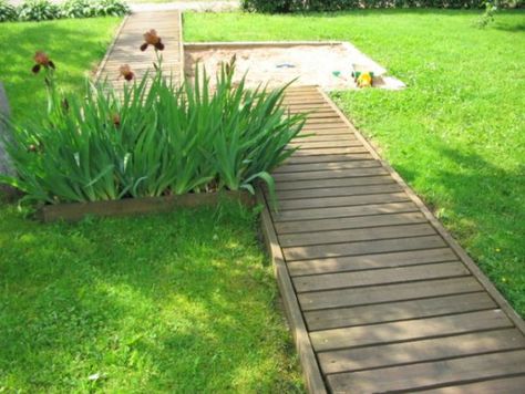 Wooden Pathway, Building A Floating Deck, Wood Walkway, Floating Deck, Wooden Walkways, Patio Pergola, Evergreen Plants, Garden Pathway, Garden In The Woods