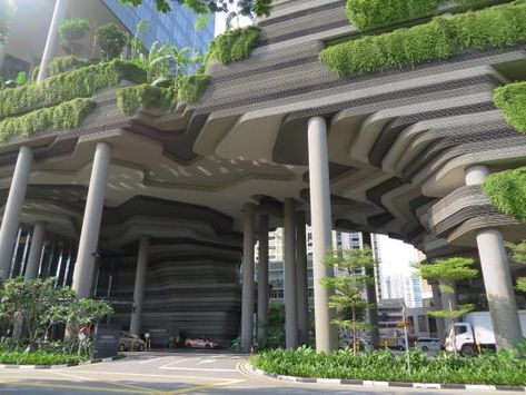 Parkroyal Singapore, Park Royal Singapore, Neo Architecture, Bloxburg Mall, Park Royal, Eco City, Urban Landscape Design, Architecture Building Design, Apartment Architecture