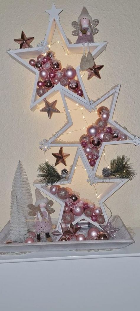 Dollar Store Christmas Decorations, Wooden Christmas Tree Decorations, Alternative Christmas, Alternative Christmas Tree, Dollar Store Christmas, Dollar Tree Christmas, Christmas Decorations Diy Outdoor, Diy Christmas Decorations Easy, Wooden Stars