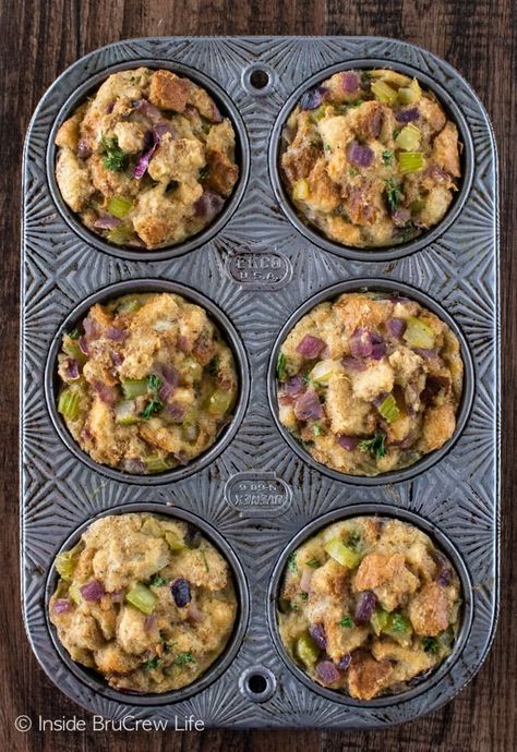 Stuffin Muffins, Stuffing Muffins, Stuffing Balls Recipe, Stuffing Balls, Turkey Stuffing, Boyfriend Christmas, Thanksgiving Stuffing, Muffin Tin Recipes, Thanksgiving Recipes Side Dishes