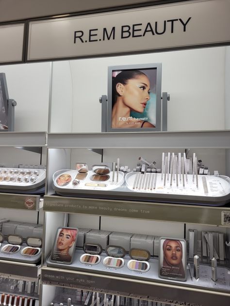 Ariana Grande Makeup, Ariana Grande Fragrance, Rem Beauty, Ariana Grande Perfume, R E M Beauty, Makeup Is Life, Grande Cosmetics, Makeup Store, Cruelty Free Brands