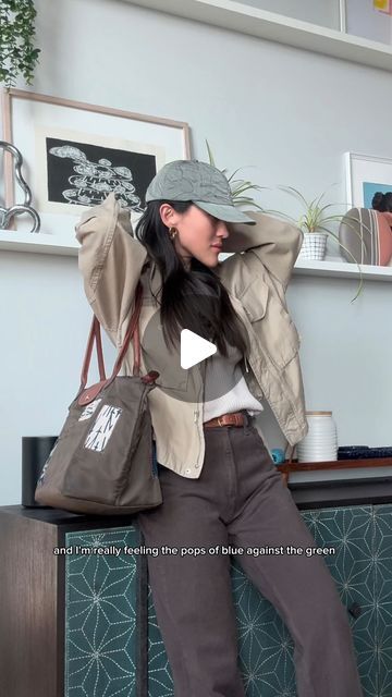 Yoonie on Instagram: "A little makeover for Miss Olive Le Pliage 🫒🧵  #shoulderbag  #longchamp #longchamplepliage #explore #mending #patchwork #purse #upcycling" Longchamp Le Pliage Outfit, Long Champ Le Pliage, Long Champ, Patchwork Purse, Longchamp Le Pliage, Instagram A, Purse, Shoulder Bag, On Instagram