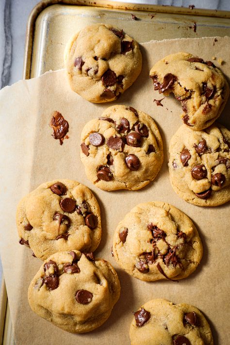 This recipe is for the BEST small batch chocolate chip cookies. It uses all simple ingredients, no chilling or special techniques involved, and it makes only 9 cookies. These cookies are soft and chewy and super chocolatey. This recipe is great for when you only want a few cookies or you’re running low on some ingredients in your pantry. It does not require anything fancy, no chilling in the fridge, and it's quick to throw together Small Batch Chocolate Chip Cookie Recipe, Small Batch Chocolate Chip Cookies, Small Batch Cookies, Semisweet Chocolate, Cookies Recipes Chocolate Chip, Monster Cookies, Small Batch, Small Batches, Recipe Using