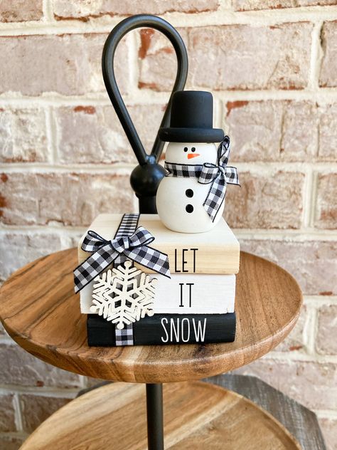 Simple Nativity, Winter Tiered Tray Decor, Farmhouse Books, Tray Decor Christmas, Wood Snowflake, Wood Block Crafts, Christmas Craft Fair, Winter Books, Wood Book