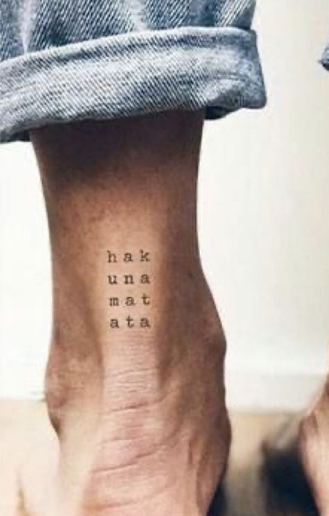 Aesthetic Tattoo Ideas, Unique Tattoo Ideas, 20 Aesthetic, Muster Tattoos, Bold Artwork, Tatuaje A Color, Small Tattoos For Guys, Subtle Tattoos, Aesthetic Tattoo