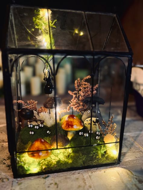 Ghibli Terrarium Ideas, Hogwarts Terrarium, Studio Ghibli Quinceanera, Studio Ghibli Terrarium, Studio Ghibli Invitations, Studio Ghibli Diorama, Wedding Terrarium Centerpiece, Studio Ghibli Themed Wedding, Studio Ghibli Gifts Diy