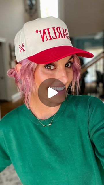 Karen Lester on Instagram: "Easy Hat Hairstyle 🩷 I don’t wear hats often, but always think they look so cute on others! Are you a hat girl? My DARLIN’ hat is from a company called Mad Hatter Co on TT. #hathairstyle #bobhairstyles #easyhairstyles" How To Wear A Hat With Short Hair Baseball Cap, Hat Styles For Short Hair, Trucker Hat With Short Hair, Short Hair Trucker Hat Hairstyles, Hair For Hats Baseball Caps, Wearing Hats With Short Hair, Hats And Short Hair, Ball Cap With Short Hair, Short Hairstyle With Hat