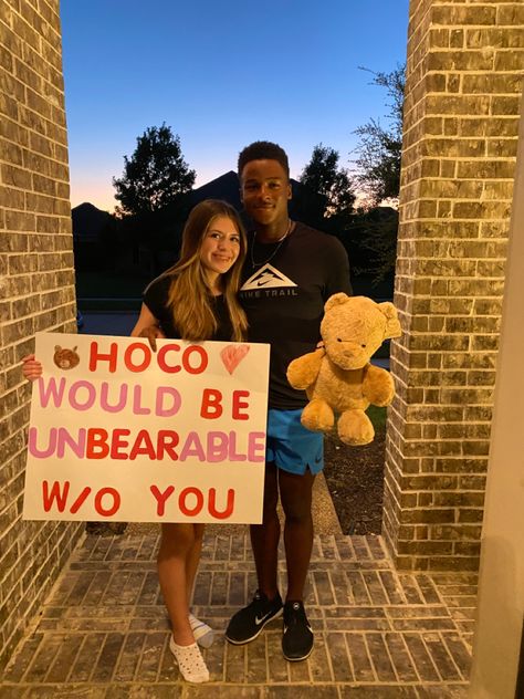 Hoco Proposals Girl To Boy, Fun Ways To Ask A Girl To Homecoming, Homecoming Proposal Ideas Girls Ask Guys, Creative Homecoming Proposal Ideas, Homecoming Sign Ideas High School, Winfo Proposals Ideas, Hoco Poster Ideas Homecoming Proposal, Hoco Boards, Promposal Ideas For Him