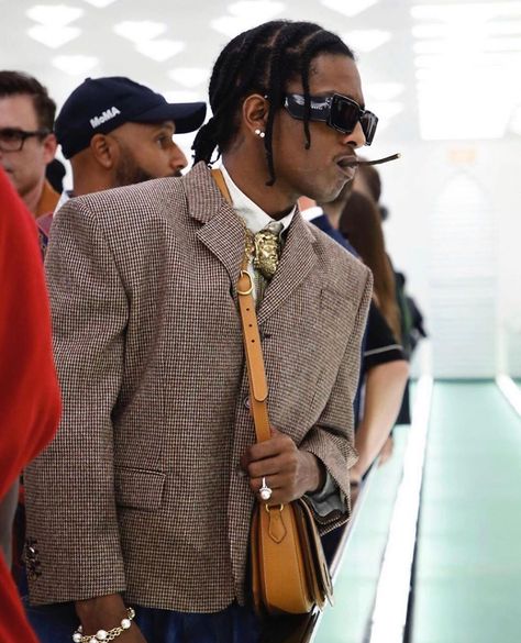 Asap Rocky Outfits, Asap Rocky Fashion, Streetwear Magazine, Kanye Fashion, Lord Pretty Flacko, Gucci Runway, Pretty Flacko, Runway Model, Street Fashion Men Streetwear