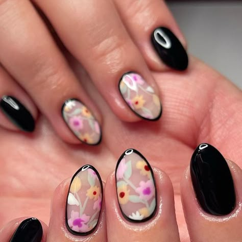 Checker Flower Nails, Cottagecore Almond Nails, Black Nail Flower Designs, Black Nails With Colorful Flowers, Alternative Spring Nails, Spring Nails With Black, Alt Spring Nails, Black Nails Spring, Black And Floral Nails