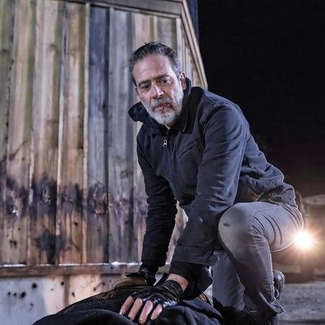 Negan Season 11, Twd Negan, Negan Smith, Jeffrey Dean Morgan Negan, Negan Walking Dead, Negan Twd, Dean Morgan, Lauren Cohan, Jeffrey Dean