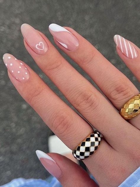 Clear Glitter Nails, Pink White Nails, Matte Pink Nails, Manikur Kuku, Natural Nail Designs, Milky Nails, Classy Nail Designs, White Nail Designs, White Nail