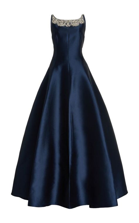 Carolina Herrera Fashion, Designer Evening Dresses, A Line Gown, Business Dresses, Classy Dress, Carolina Herrera, Prom Dresses Long, Couture Fashion, Moda Operandi