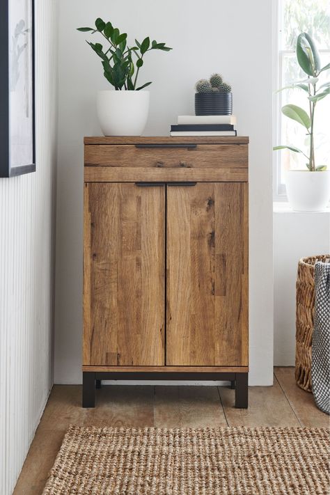 Sideboard Decor Ideas, Tall Sideboard, Sideboard Decor, Narrow Living Room, Sideboards Living Room, Small Sideboard, Large Sideboard, Wooden Sideboard, Oak Sideboard