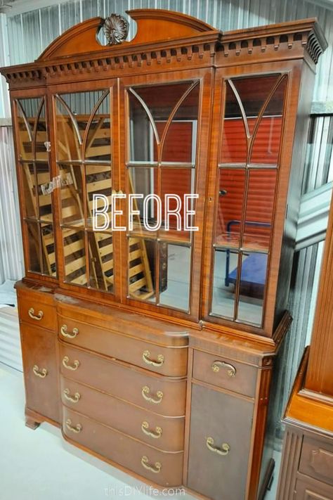 I'm so excited about this DIY Apothecary Cabinet Inspired old hutch makeover! It has given us so much more storage in our dining room and it looks so good. And it was cheap to make - we spent about $160 for this makeover - including the old hutch AND the apothecary drawer pulls! Hutch As Kitchen Cabinet, Diy Apothecary Cabinet, Ikea Window Seat, Music Room Office, Diy Apothecary, China Cabinet Makeover, Armoire Makeover, Hutch Makeover, Kitchen Hutch