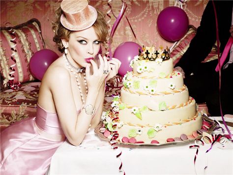 Kylie Minogue, Ellen von Unwerth, 2009 Happy Birthday Wallpaper, Birthday Wallpaper, Living In London, Ellen Von Unwerth, Kylie Minogue, Pink Princess, Its My Birthday, 21st Birthday, Britney Spears