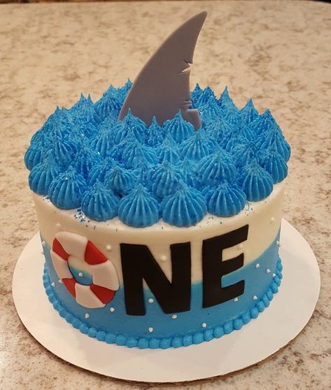 Smash Cake First Birthday, First Birthday Smash Cake, Shark Birthday Cakes, Cake Princess, Shark Themed Birthday Party, Birthday Smash Cake, Nautical Cake, Cake Wrecks, Anniversaire Diy