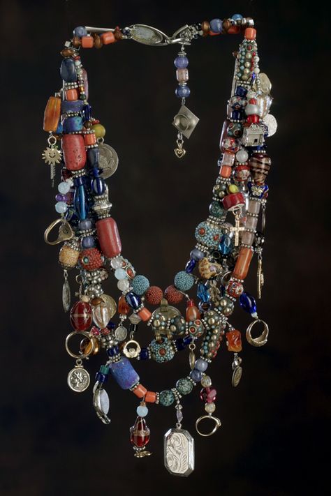 This is the personal treasure necklace of Mary Ellen Merrigan of… Diy Necklace Designs, Treasure Necklace, Vintage Jewelry Ideas, Junk Jewelry, Vintage Jewelry Crafts, Fiber Artist, Assemblage Jewelry, Textile Jewelry, Funky Jewelry