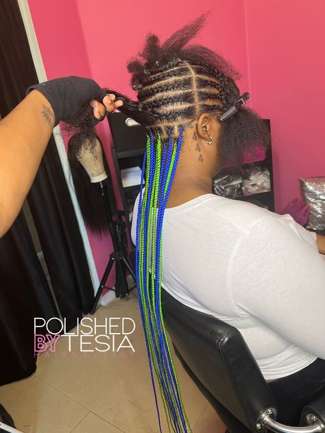 #knotlessboxbraids #greenbraids #bluebraids #knotlessboxbraids #knotlessbraids #colorknotlessbraids #polishedbytesia Blue Peekaboo Braids, Knee Length Knotless Braids, Knee Length Knotless, Blue Knotless Braids, Blue Knotless, Braids Step By Step, Braids Tutorial, Braiding Your Own Hair, Braid Tutorial