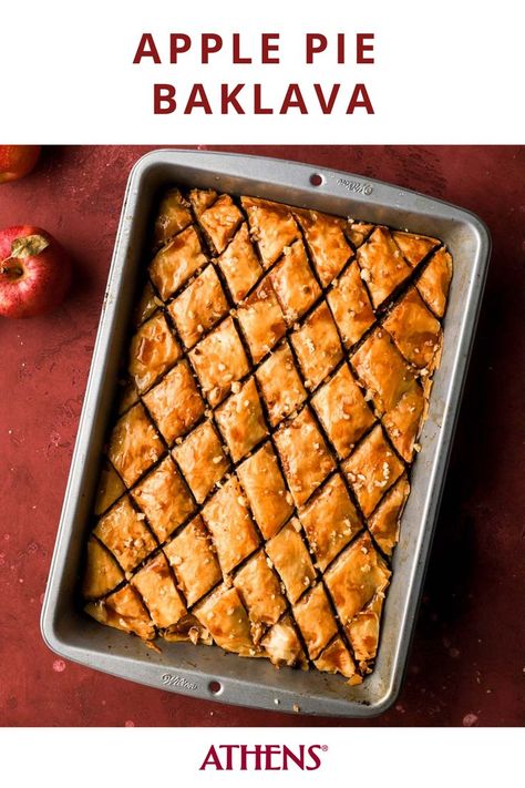 Philo Recipes, Philo Dough, Baklava Dessert, Apple Syrup, Phyllo Dough Recipes, Phyllo Recipes, Dessert Apple, Traditional Apple Pie, Apple Pastry