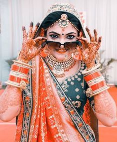 New Dulhan Pose, Wedding Dulhan Pose, Dulhan Pose, विवाह की दुल्हन, Wedding Photography India, शादी की तस्वीरें, यूट्यूब लोगो, Indian Bride Poses, Indian Bride Photography Poses