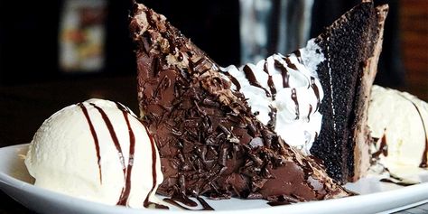 Brownies Ice Cream, Longhorn Steakhouse, Decadent Chocolate Desserts, Fruit Dessert Recipes, Food Substitutions, Chocolate Chip Recipes, Stuffing Recipes, French Toast Recipe, Chocolate Dessert