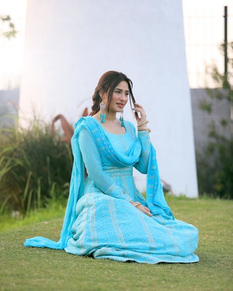 Preet Aujla, Muskan Malik, Mahira Sharma, Punjabi Models, Beautiful Pakistani Dresses, Kurti Designs Party Wear, Indian Designer Outfits, Designer Dresses Indian, Salwar Suit