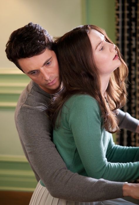 Stoker (2013) Stoker Movie, Park Chan Wook, Vanessa Redgrave, Mia Wasikowska, Clive Owen, Matthew Goode, A Discovery Of Witches, Movies And Series, Six Feet Under