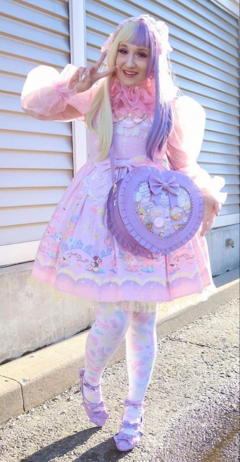 Pastel Clowncore Fashion, Pastel Clowncore, Candy Clothes, Lolita Outfits, Pastel Fashion, Kawaii Fashion Outfits, Pinkie Pie, Sweet Lolita, J Fashion