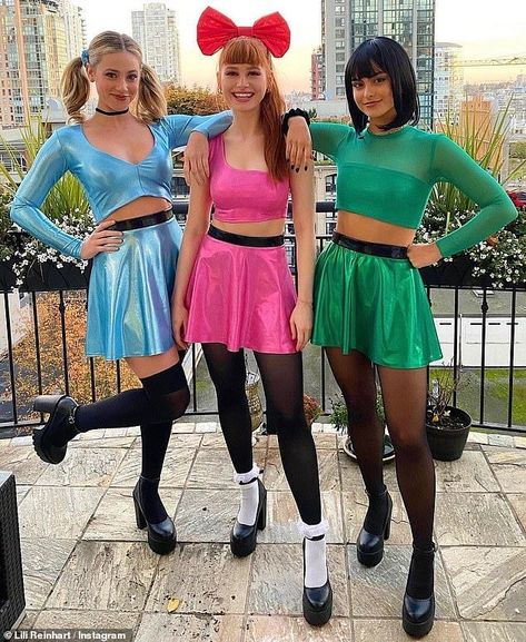 Powerpuff Kızları, Powerpuff Girls Costume, Trio Costumes, Kostuum Halloween, Costume Carnaval, Best Celebrity Halloween Costumes, Cute Group Halloween Costumes, Matching Halloween Costumes, Celebrity Costumes