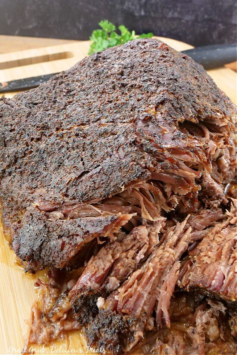 Beef Brisket is a delicious oven-baked brisket that is perfectly seasoned and super tender. Brisket Point Recipe, Marinade Grilled Chicken, Beef Brisket Oven, Chicken Recipes Air Fryer, Oven Brisket Recipes, Oven Baked Brisket, Chicken Thighs Grilled, Oven Cooked Brisket, Best Brisket Recipe