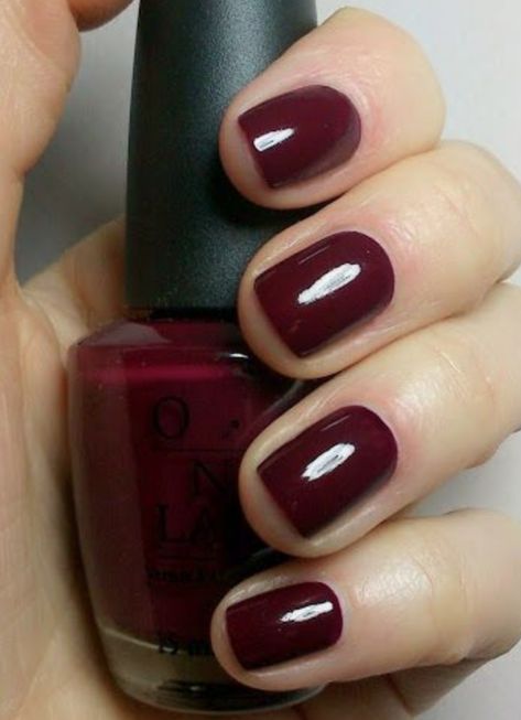 Pittsburgh Fashion, Nail Polish Colors Winter, Opi Nail Polish Colors, Winter Nail Colors, Winter Nail Polish, Dark Red Nails, Opi Nail Colors, Fall Nail Polish, Maroon Nails