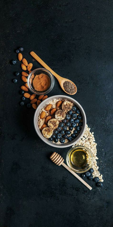 Food Photography Vegetables, Food Photography Cake, Culinary Arts Schools, Delicious Food Image, Food Photography Dessert, Food Photography Composition, Food Photography Background, Dark Food Photography, Coffee Shop Photography