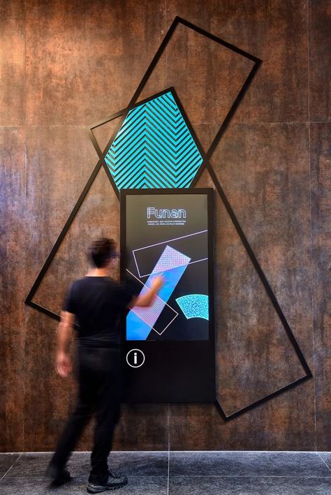 Dark Side of Typography Digital Signage Design Ideas, Signage System Design, Mall Wayfinding, Totem Signage, Digital Signage Design, Digital Signage Wall, Mall Signage, Signage And Wayfinding, Interactive Kiosks