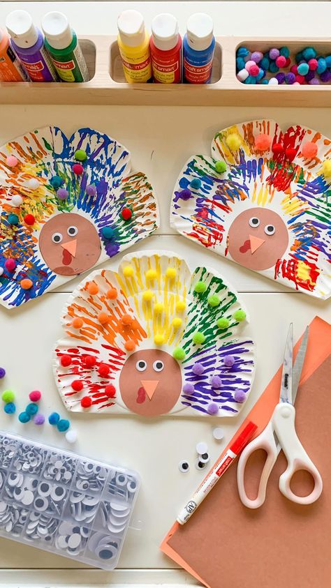 Fork Turkey Craft, Foundation Classroom, Fork Painting For Kids, Fall Storytime, Turkey Crafts Preschool, Fork Painting, Preschool Rules, Turkey Crafts Kids, Thanksgiving Crafts For Toddlers