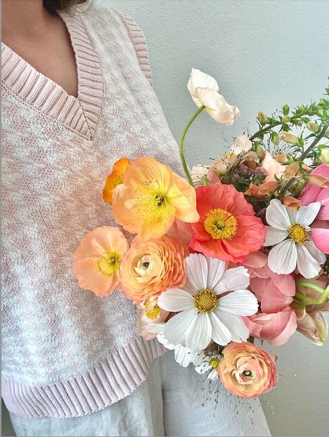 A sunny spring bouquet including Icelandic poppies and peach ranunculus held by a bride captured in Utahs green mountains

Utah bride, utah wedding venue, simple wedding venue, peach wedding flowers, spring wedding, modern peach flowers, combo bouquet, poppy bouquet, Utah model, whimsical wedding flowers Making Bridal Bouquets, Ranunculus Bouquet, Poppy Bouquet, Spring Bouquet, Flower Farm, Bridal Bouquets, Bridal Flowers, Ranunculus, Romantic Weddings