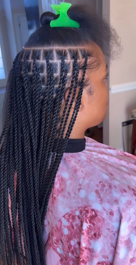 Long Twist Braids, Short Box Braids Hairstyles, Big Box Braids Hairstyles, Feed In Braids Hairstyles, Box Braids Hairstyles For Black Women, Braided Cornrow Hairstyles, Braids Hairstyles Pictures, Cute Box Braids Hairstyles, Quick Braided Hairstyles