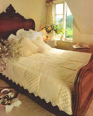 Chunky Knit Blanket Pattern, Crocheted Afghans, Patchwork Bedspread, Casa Country, Patchwork Quilt Patterns, Vintage Knitting Patterns, Blanket Knitting Patterns, Dream Room Inspiration, Quilt Sizes