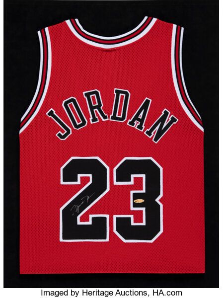 Michael Jordan Jersey, Jordan Jersey, Chicago Bulls, Punch Needle, Michael Jordan, Shirt Ideas, Air Jordan, Sofia, Jordan